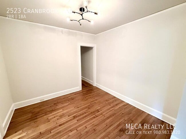 Photo - 2523 Cranbrook Ln