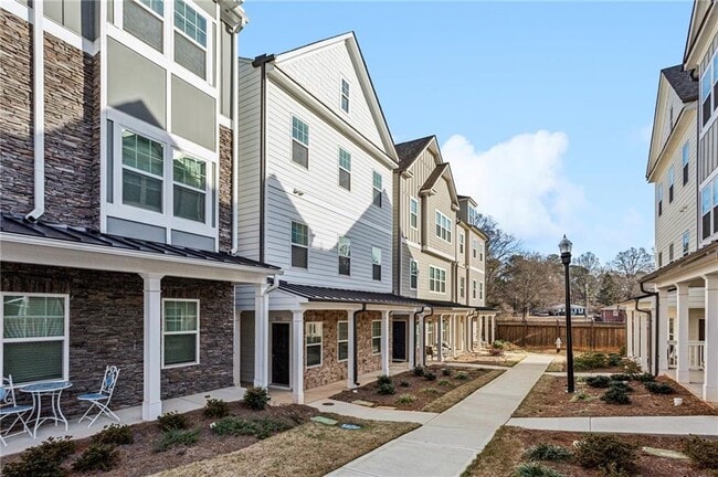 Photo - 2111 Wesson Ct Townhome