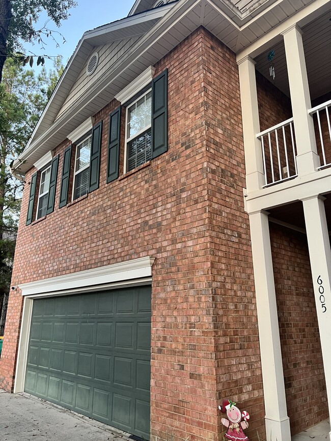 Photo - 6005 Fiori Dr