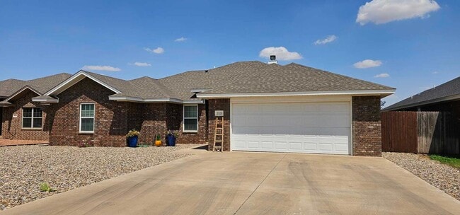 Photo - Beautiful 4 bedroom, 2 bath home for rent