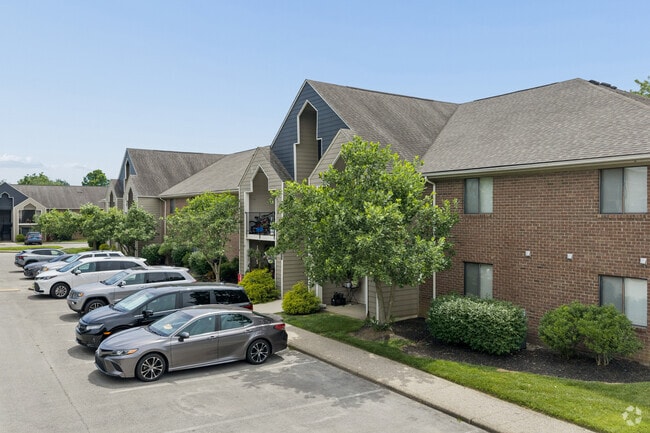 Hillview Woods Apartments