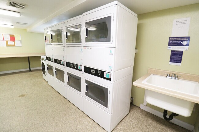 Photo - Summit Ridge