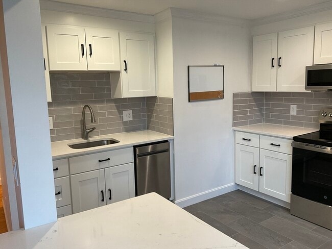 Photo - 26 Summer St Unit 8