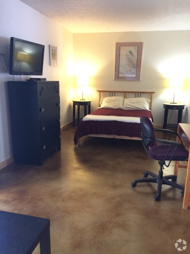 Building Photo - 500 E Riverside Dr Unit 141 Rental