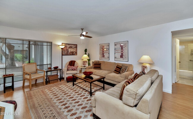 Photo - 5213 N 24th St Unit 103