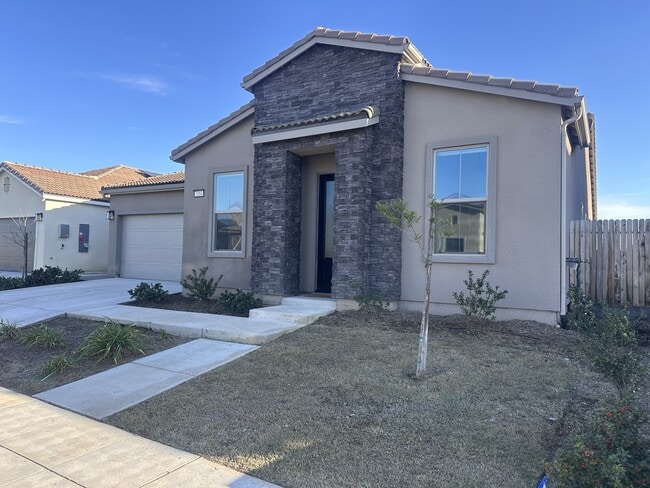 Building Photo - 7153 E Harvard Ave