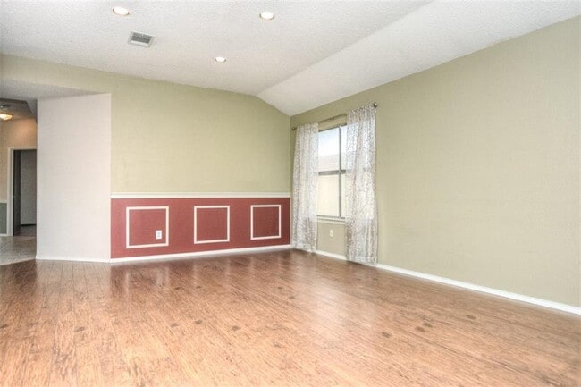 Photo - 17820 Park Valley Dr