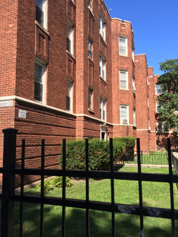 Photo - 5033 N Harding Ave