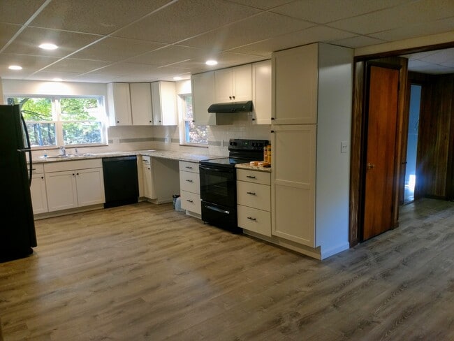 NEW KITCHEN - 104 Log Cabin Lane route 715 House