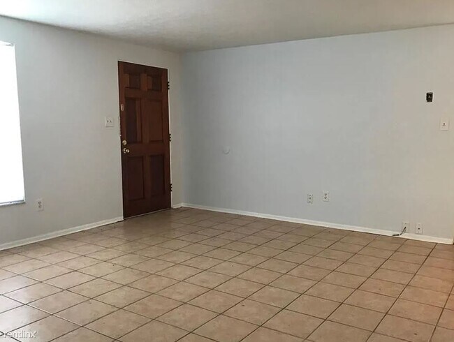 Photo - 3 br, 3 bath House - 2890 Creekbend Drive