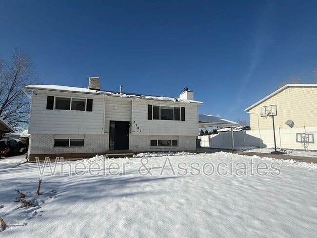 Building Photo - 2587 N 1450 E