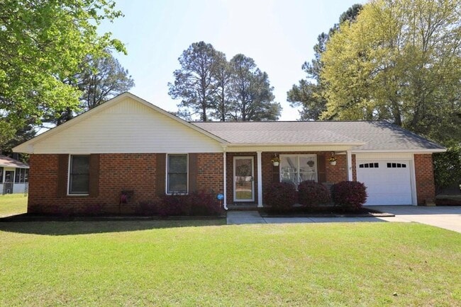 Photo - 2415 Edmunds Dr