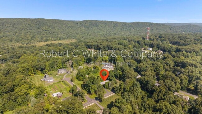 Photo - 851 Ward Ln