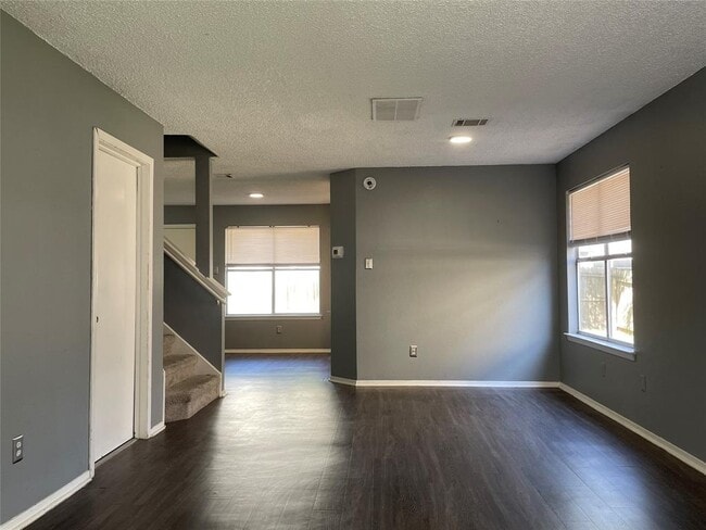 Photo - 12702 Margit Dr