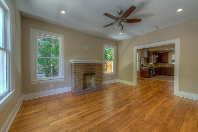 Photo - 3211 Hampton Rd