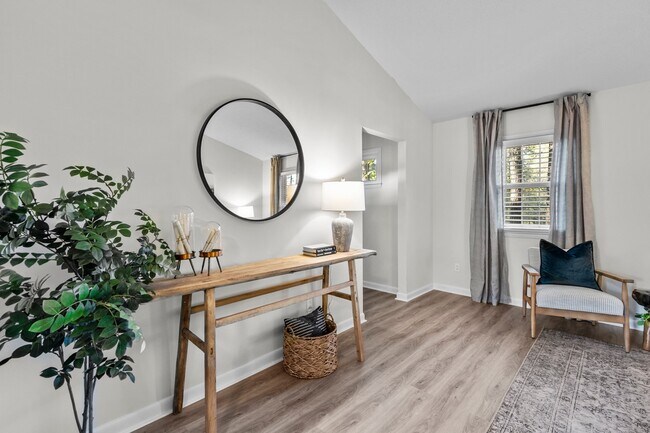 West Oak Apartments