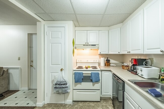 Cedarwoods Apartments