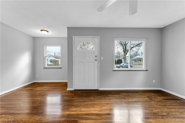 Photo - 13514 Emery Ave