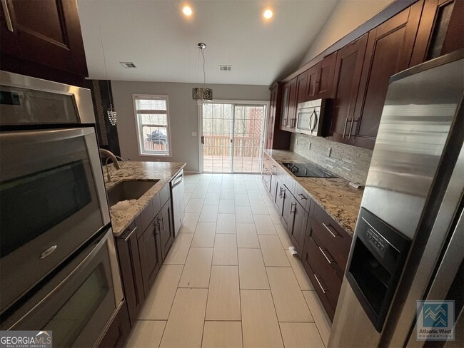 Photo - 865 Riverside Walk Crossing NE