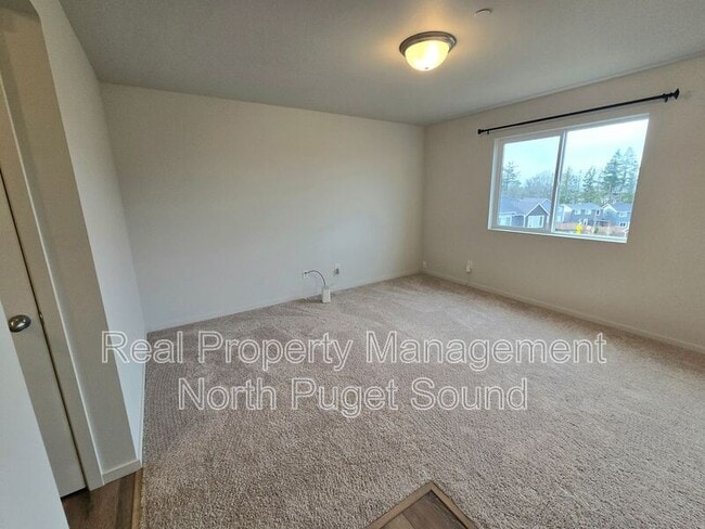 Photo - 4306 68th Dr NE