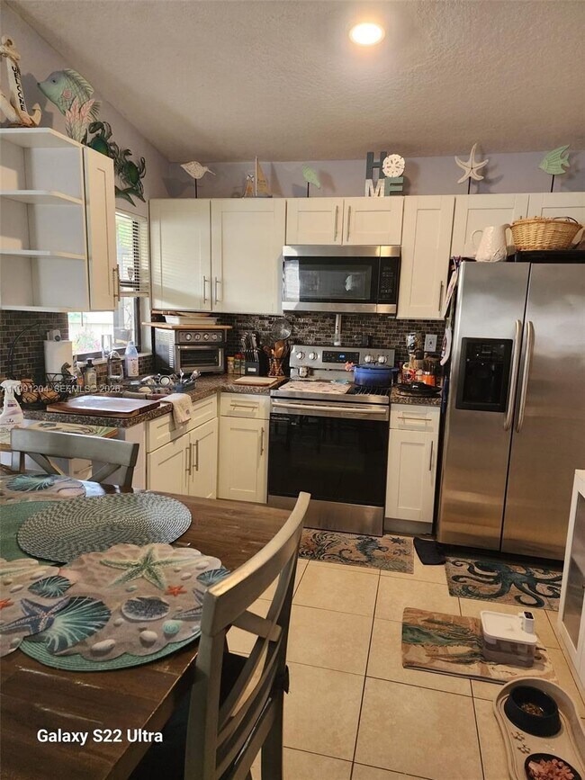 2915 San Remo Cir
