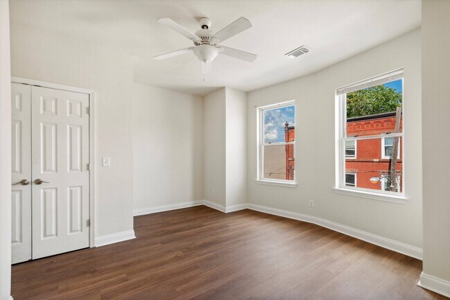 Photo - 1906 N 18th St Unit B