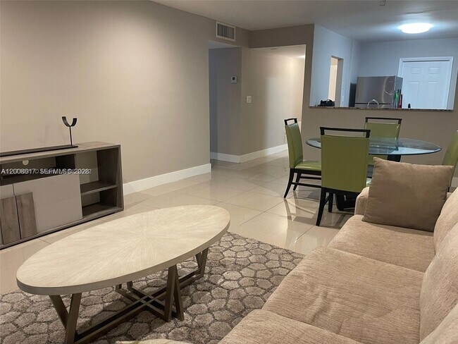 Photo - 15201 NE 6th Ave Unit C102