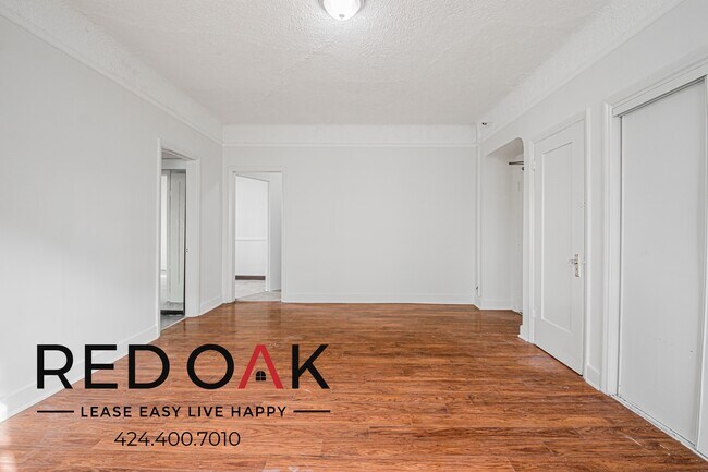 Photo - 450 S Kenmore Ave Unit 302