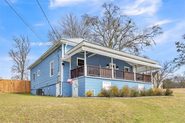 Photo - 1616 Park St NE
