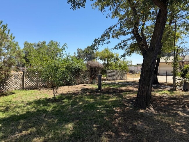 Photo - 1701 7th Ave