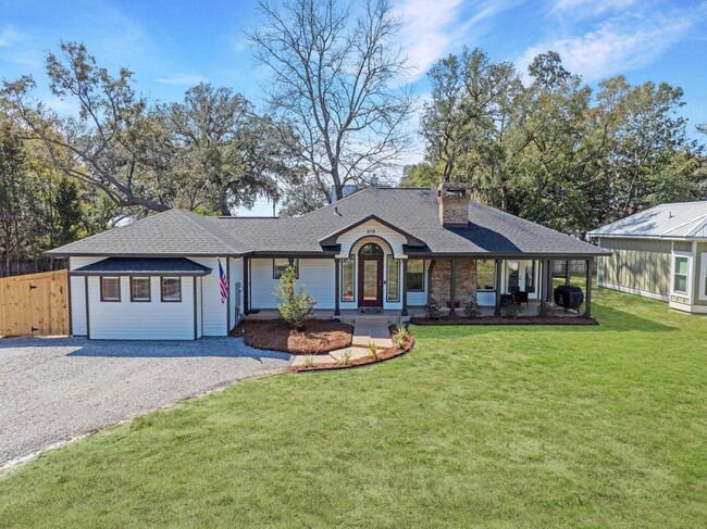 Photo - 219 Satsuma Rd House