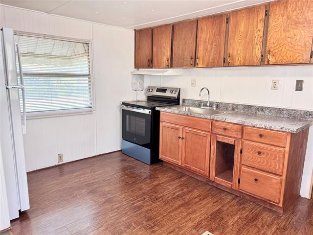Building Photo - 6712 Oak Crest Dr E Rental