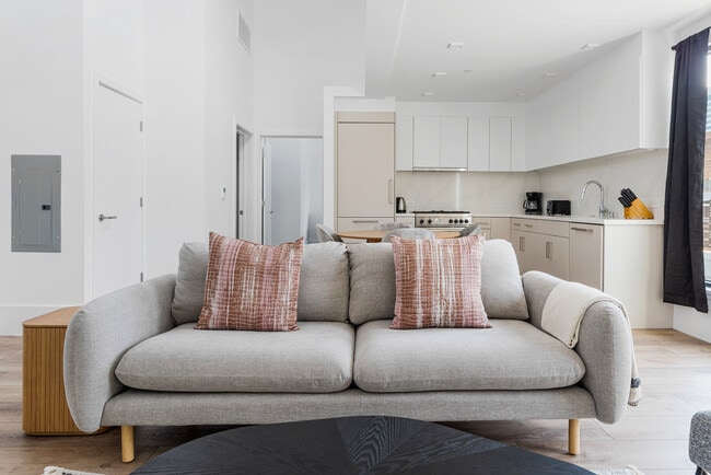 Photo - 1288 Howard St Unit FL5-ID2122