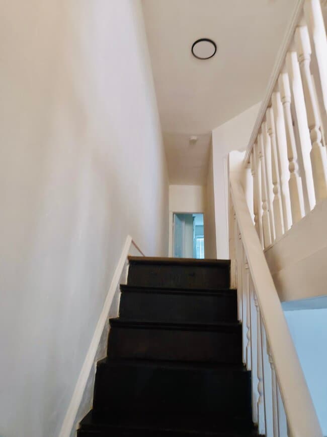 Photo - 124 W Sylvania St