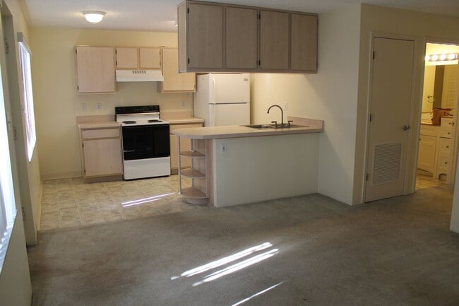 Photo - 2 bedroom/2 bath Condo!