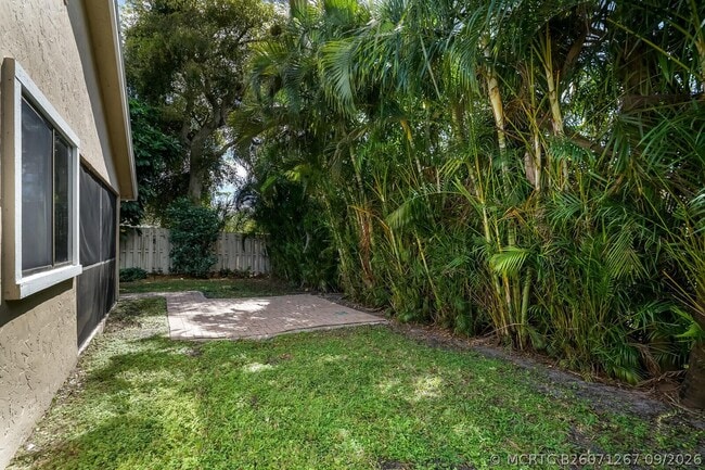 1080 NW 19th Terrace