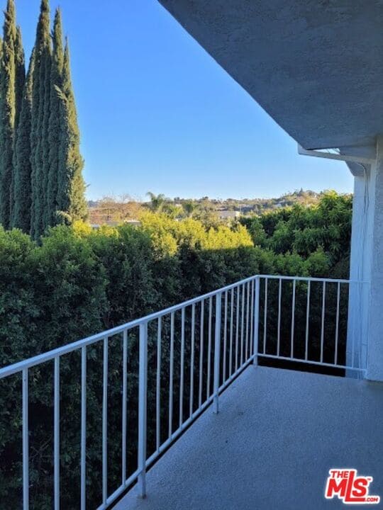 Photo - 4520 Natick Ave Unidad 307