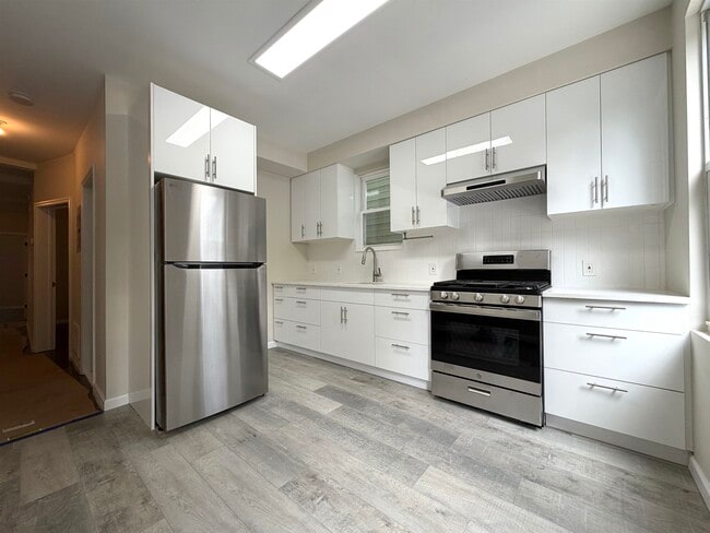 23 Bidwell Ave Unit 1