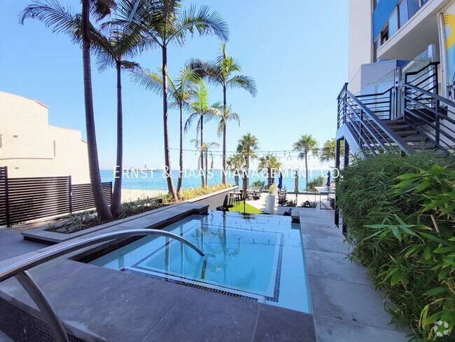 Building Photo - Stunning Ocean View Condo, Luxury Living i... Unit #605