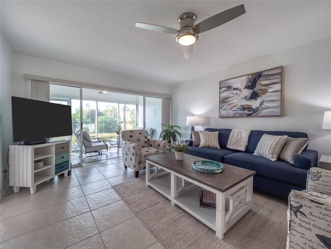 Photo - 5204 Wedgewood Ln Unit 77