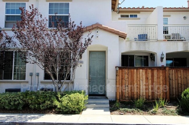 Photo - 41905 Davenport Way Unidad B Rental