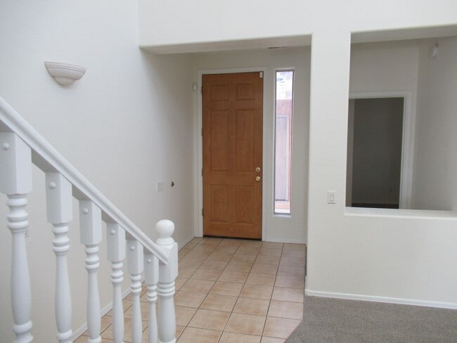 Photo - 4 Bedroom / 3.5 Bath Chandler Home in Gated Lake Community!