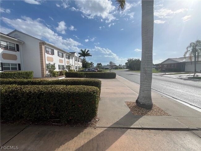 Photo - 7035 Cedarhurst Dr Unit 12C