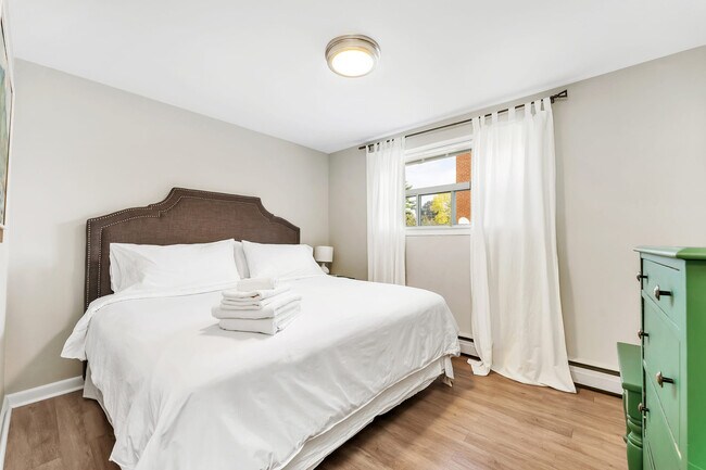 Photo - 2158 Lilnan Ct Unit ID1226156P