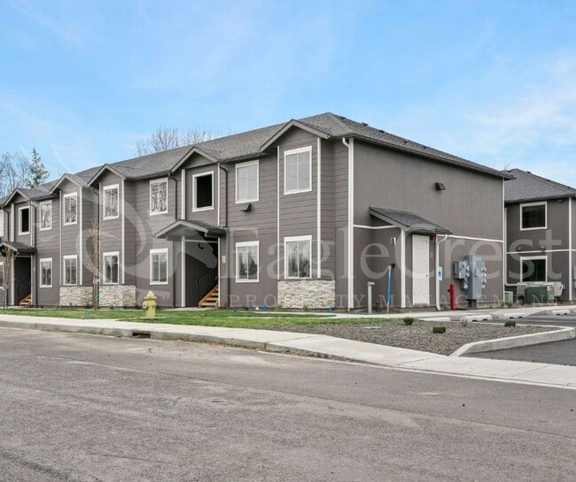 McKenzie Apartments