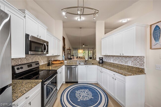 Photo - 640 Luisa Ln