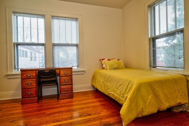 Photo - 212-214 N. Blount St.