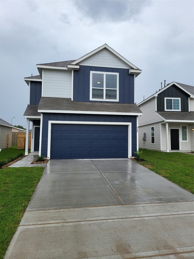 Building Photo - 946 Grand Emperor DR