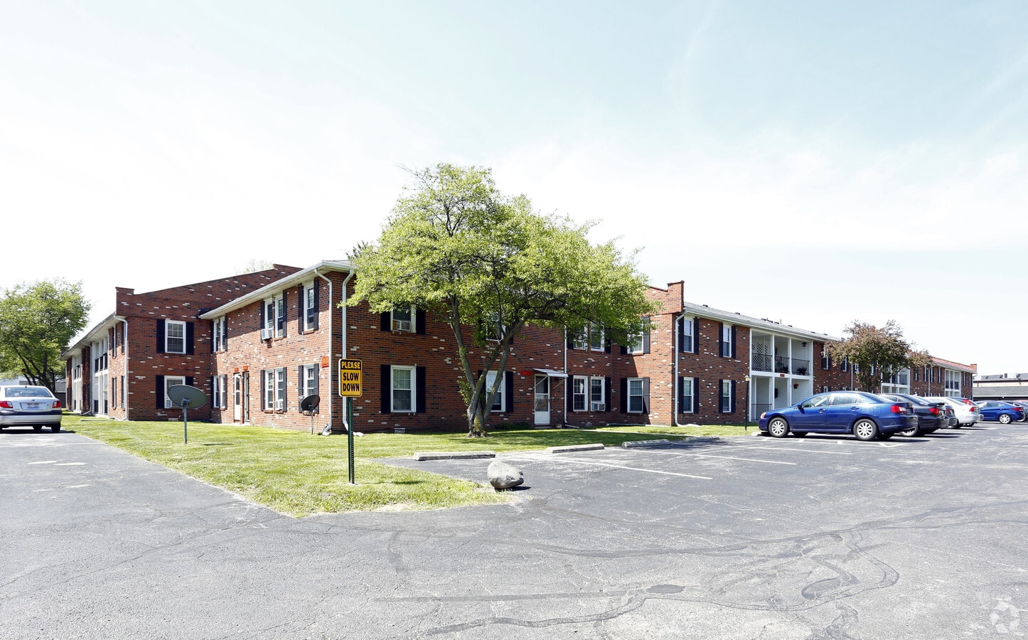 Sandpiper Apartments - Sandpiper Apartments