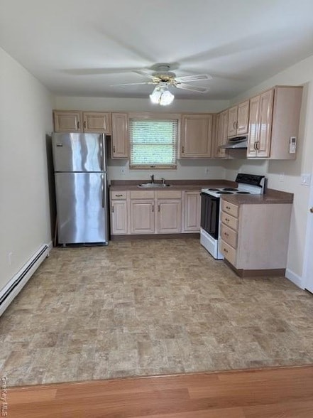 Photo - 456 S 16th St